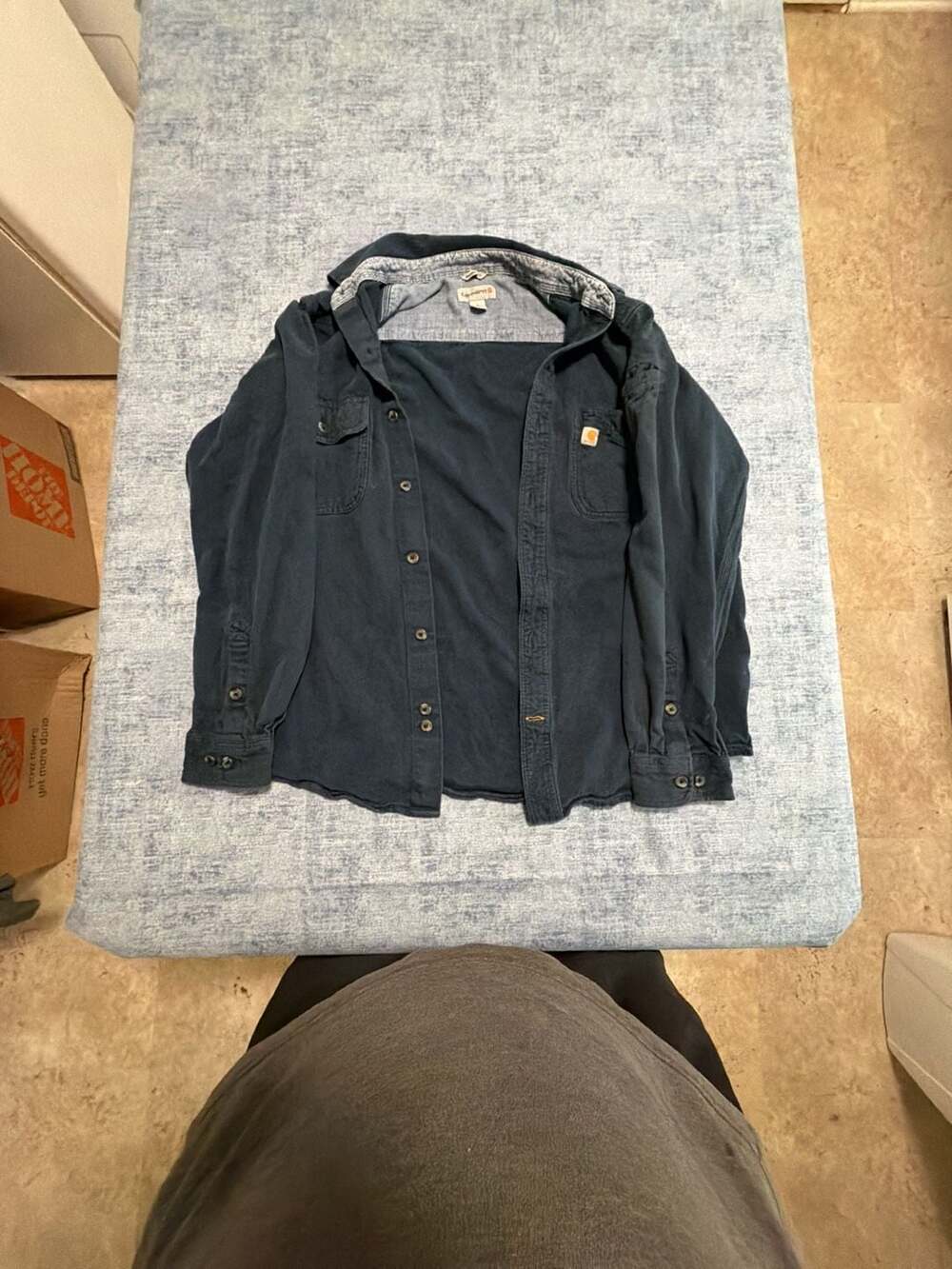 Carhartt Relaxed Fit Denim Long Sleeve Button Up Shirt Men's Size Medium